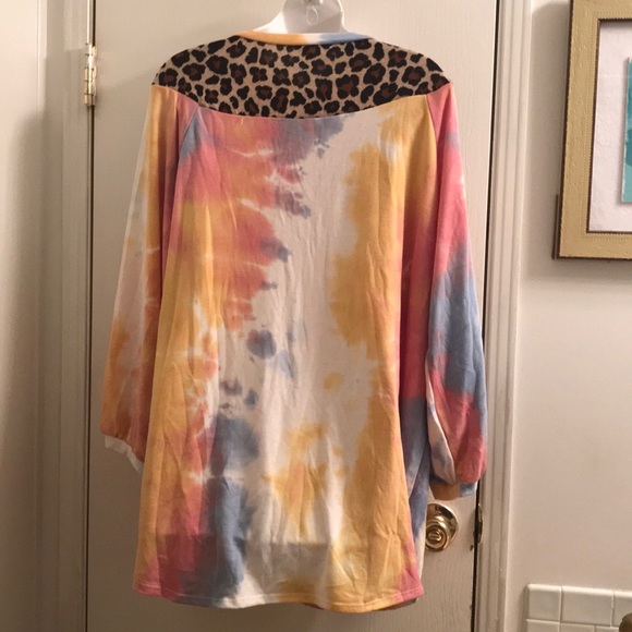 (3X) Plus Size Tie Dye Pastel Rainbow Sweater - Picture 6 of 7